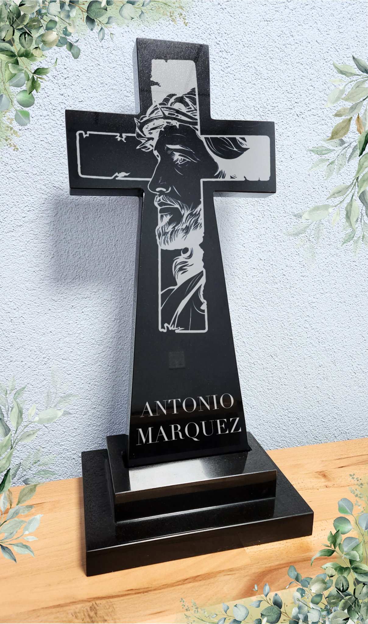 Lápida Grabada en Granito 24" x 12" (forma de Cruz)