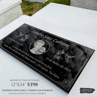 Lápida de Granito Negro 12” x 24” – Homenaje Personalizado